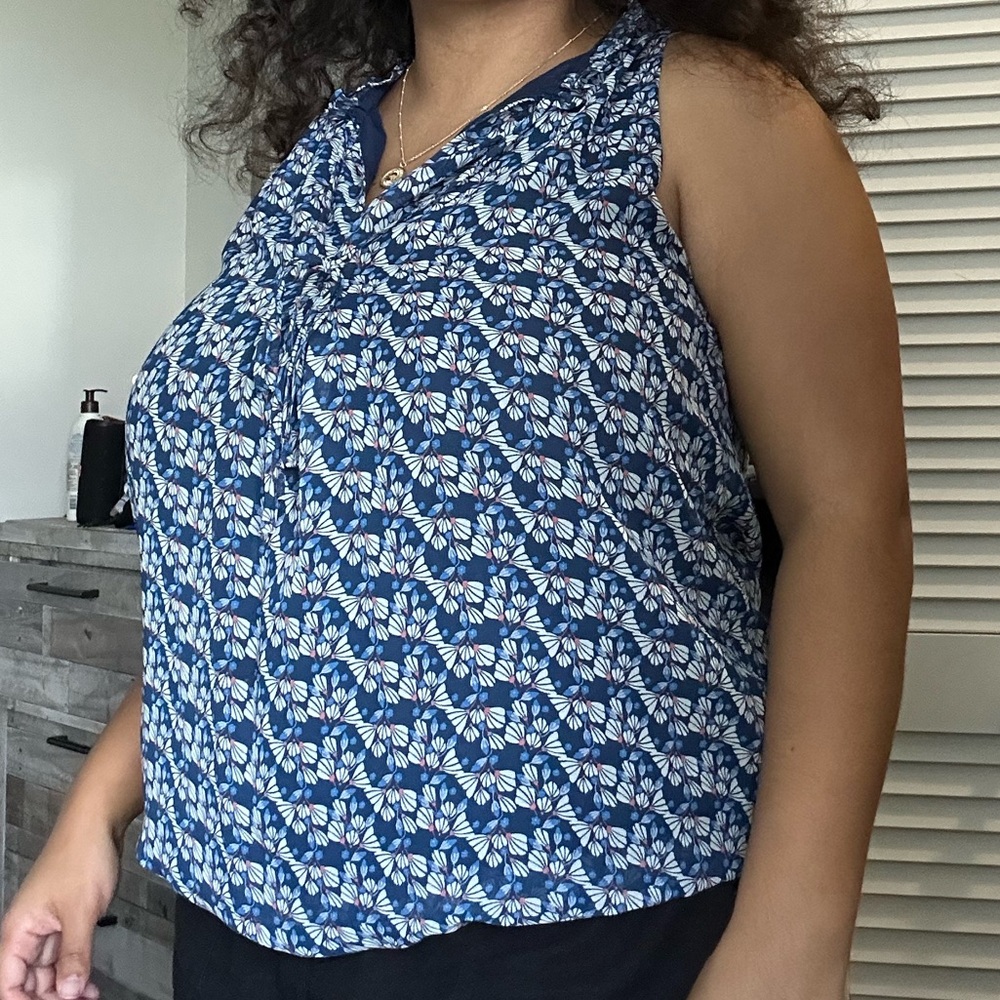 Max Studio Blue and White Tank Top with Nautical Design